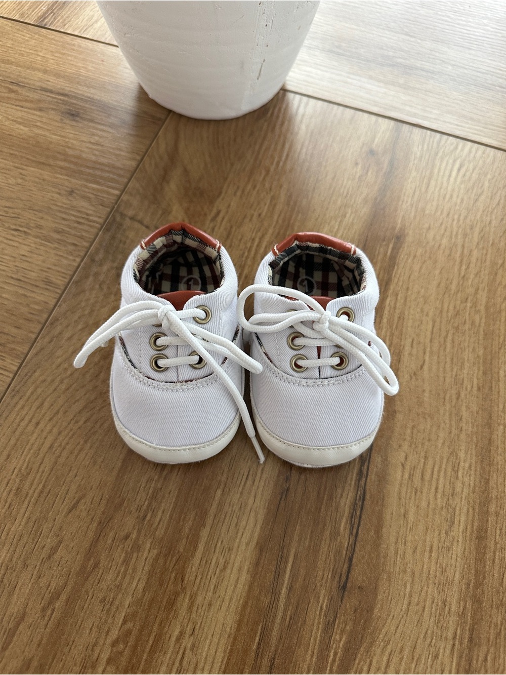 Amazon White Canvas Baby Shoes with Plaid Lining and Tan Trim